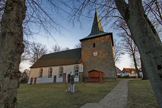 Die Pauluskirche in Neersen