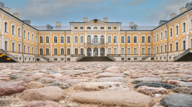 Low angle close-up view of cobblestone ground in front of Rundāle Palace courtyard