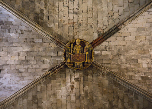 The Silent Geometry of the Gothic Cathedral &mdash; Barcelona, Spain