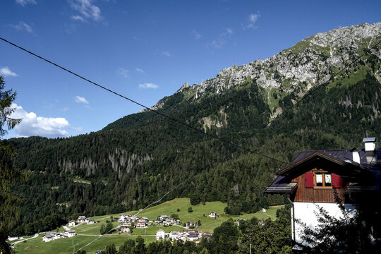 Panorama delle Dolomiti Bellunesi,Dolomiti, Belluno, Veneto,Italia