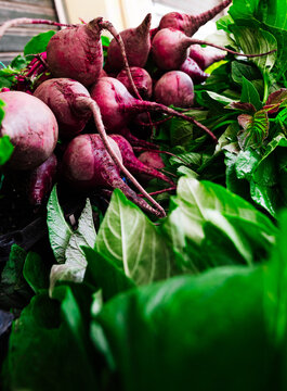 Farmers market display with vibrant fresh organic vegetables, highlighting eco-friendly and sustainable lifestyle