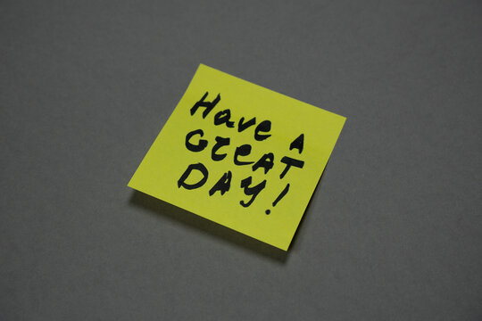 Have a great day message on sticky note