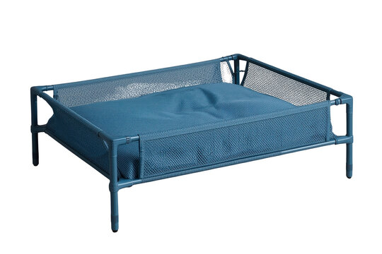 Blue mesh elevated pet bed