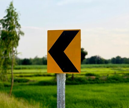 Chevron to left