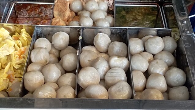 assorted Indonesian meatballs