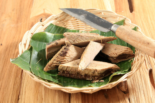 Pindang Tongkol, Steamed Cob with Salt