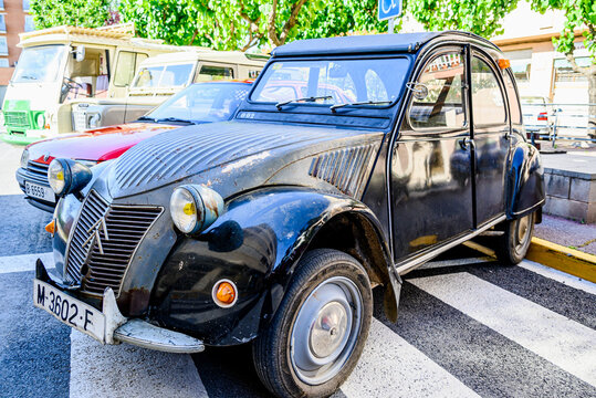Santa Margherita de Montbui, Barcelona; May 23, 2026: Classic car exhibition, a black Citro&euml;n 2CV.
