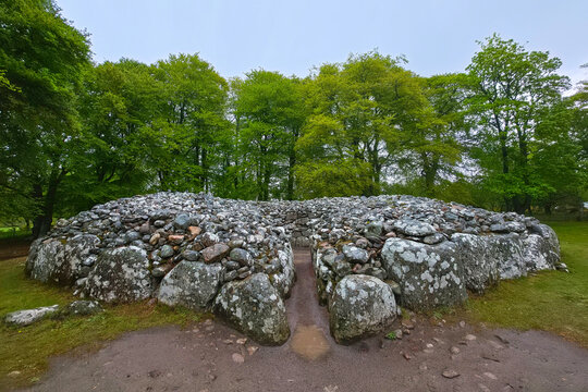 Passage grave at the Clava Cairns, an ancient Bronze Age burial site near Inverness in Scotland