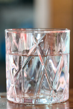 Elegante, vaso de agua, -, quietud, y, claridad Colecci&oacute;n de foto
