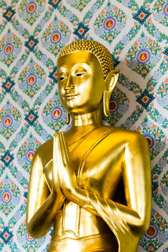 Golden Buddha Statue Praying in Thai Temple