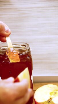 Celebrating Rosh Hashana with apples and honey