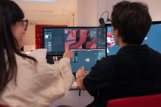 Designers are making 3d sketches for printer