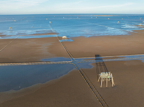 Coastal Aquaculture Platforms at Bien Dong