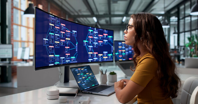 Software Developer Designs Visual Automation Workflows Quickly