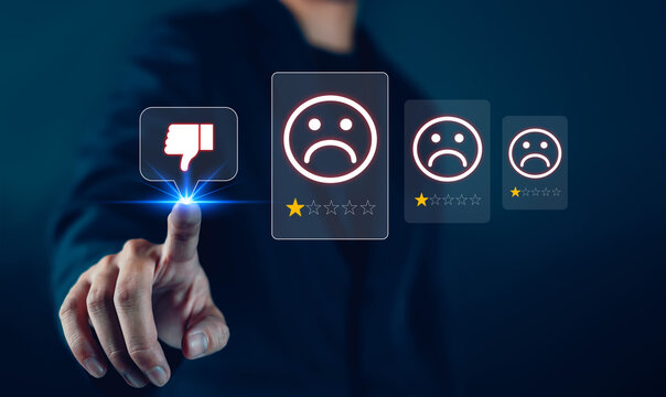 One star customer review concept showing negative feedback, low rating, unhappy customer, poor service experience, dissatisfaction, and business reputation management.