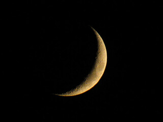 moon in the night sky © Starlit