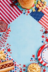 Obraz premium Usa patriotic holiday celebration with festive food and decorations