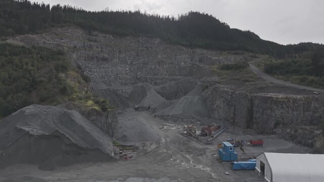 quarrying of stones = mine take quarry = rock 
