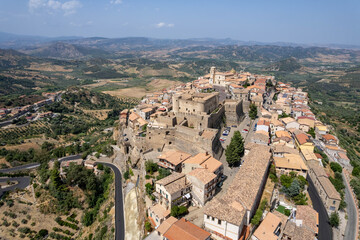 Fototapeta premium Panorama di Santa Severina e il castello