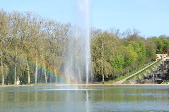 Parc de Sceaux Rainbow and fountain
