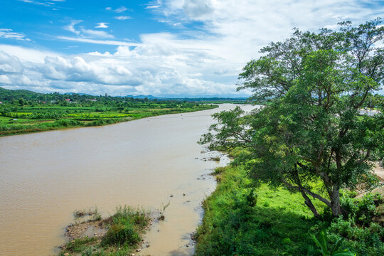 Rivi&egrave;re Đăk Bla, Vietnam