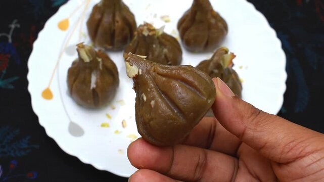 Showing ukadiche, famous Maharashtrian food