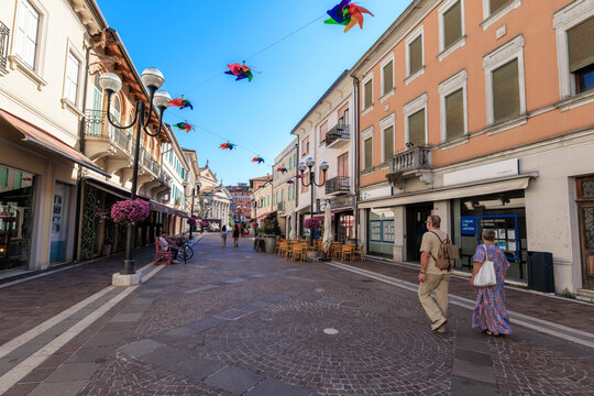 San Dona di Piave con vista sulla Chiesa del Duomo - Venezia