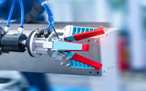 automtic robotic arm flexble system in intellegence factory