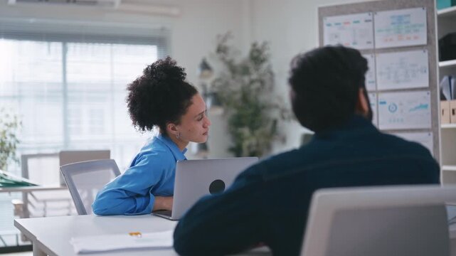 Slow-motion Business team listening agreement during a professional meeting in a modern office