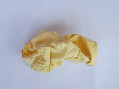 Yellow Synthetic Chamois Cleaning Towel for Car Wash and Auto Detailing