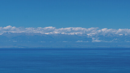 Fototapeta premium blue sky and sea