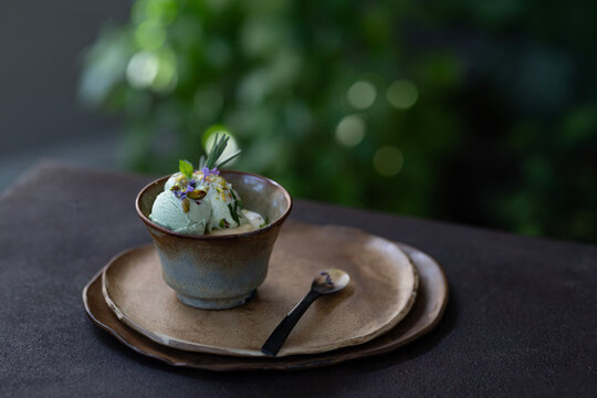 Ice cream in a bowl 