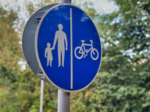 Blue Circular Segregated Shared Use Route Sign for Pedestrians and Cyclists