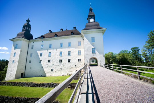 Eken&auml;s Castle outside Link&ouml;ping, Sweden