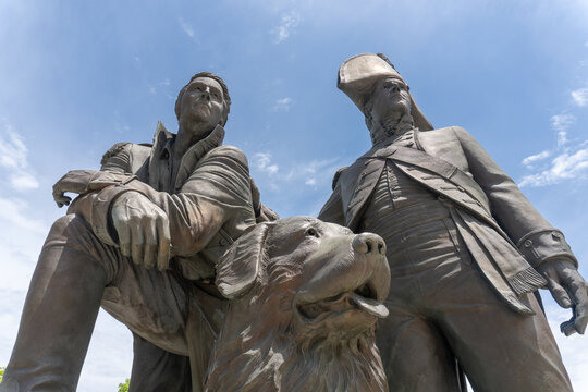 Sioux City, Iowa: Sioux City Lewis and Clark Interpretive Center. Lewis and Clark Expedition and Corp of Discovery explored the Missouri River. Statue of explorers and dog Seaman.