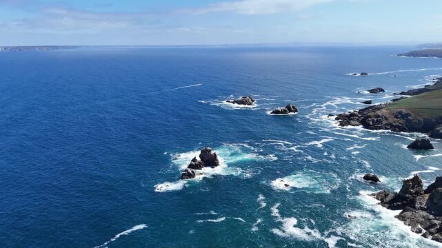 survol de la c&ocirc;te sauvage du Cap Sizun, Finist&egrave;re, Bretagne