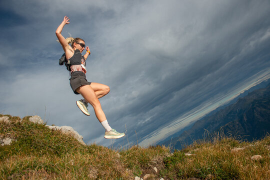 Athlete training for mountain races