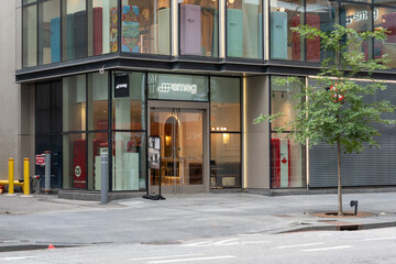 Obraz premium Toronto, Ontario, Canada - September 6, 2026: Smeg showroom on Bloor street in Toronto, Ontario, Canada. Smeg is an Italian upmarket home appliance manufacturer. 