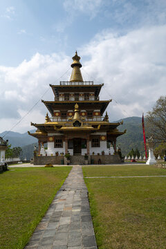 Khamsum Yulley Namgyal Chorten temple along a stone pathway, Punakha, Punakha, Bhutan