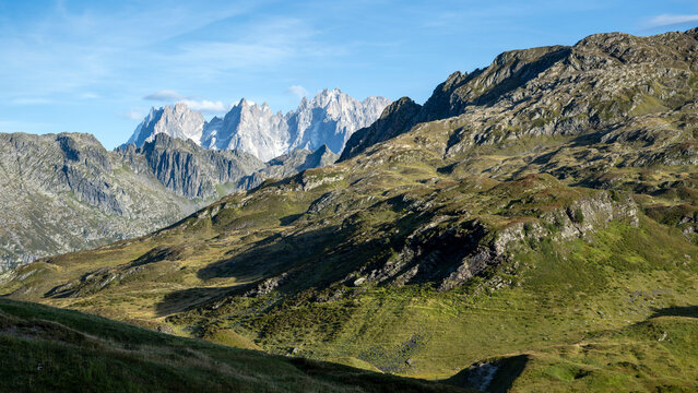 Paysage de montagne dans la r&eacute;serve naturelle de Passy en Haute Savoie en &eacute;t&eacute;