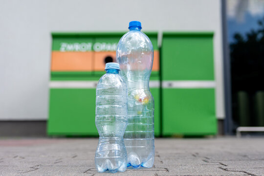 Recycling point for plastic bottle deposit program.