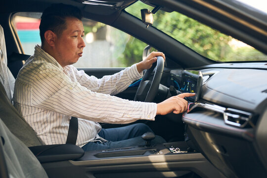 Driver use car infotainment touchscreen for digital connection