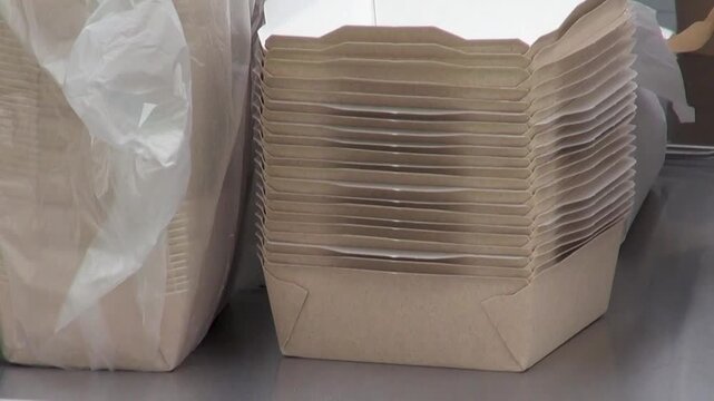 Prepared food containers for packaging at a street kitchen