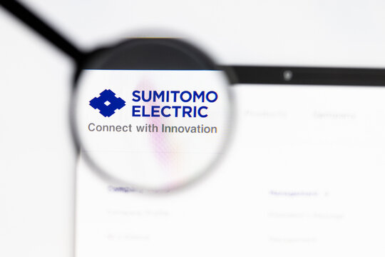 Milan, Italy 2026, 15 AGO Closeup of Sumitomo Electric website page on a laptop screen. Focus on Sumitomo Electric logo under a magnifying glass.