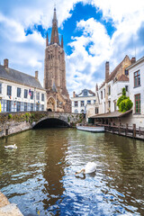 Bruges Spiegelrei water canal and Kings Bridge, Brugge old town quarter