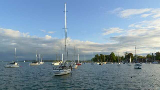 Abendstimmung am Starnberger See, Brahmspromenade, Tutzing, Bayern, Deutschland