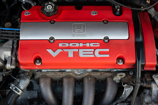Kemptthal, Zurich, Switzerland, September 6, 2026. Close up of Honda DOHC VTEC red valve cover.