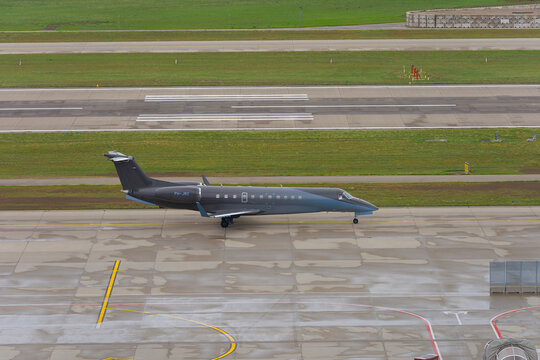 Private jet Embraer Legacy 600 registration PH-JRC arriving at Swiss Z&uuml;rich Airport on a rainy summer day. Photo taken September 9th, 2026, Zurich Airport, Switzerland.