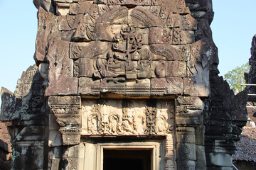 Fototapeta premium ruined buddhist and hindu khmer temple (banteay samre) in angkor in siem reap in cambodia 