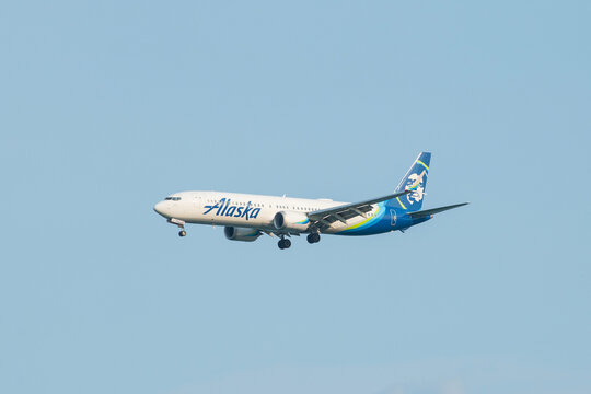 Alaska Airlines Boeing 737 Max 9 N713AL landing on Boston Logan International Airport (BOS), Boston, Massachusetts MA, USA. 